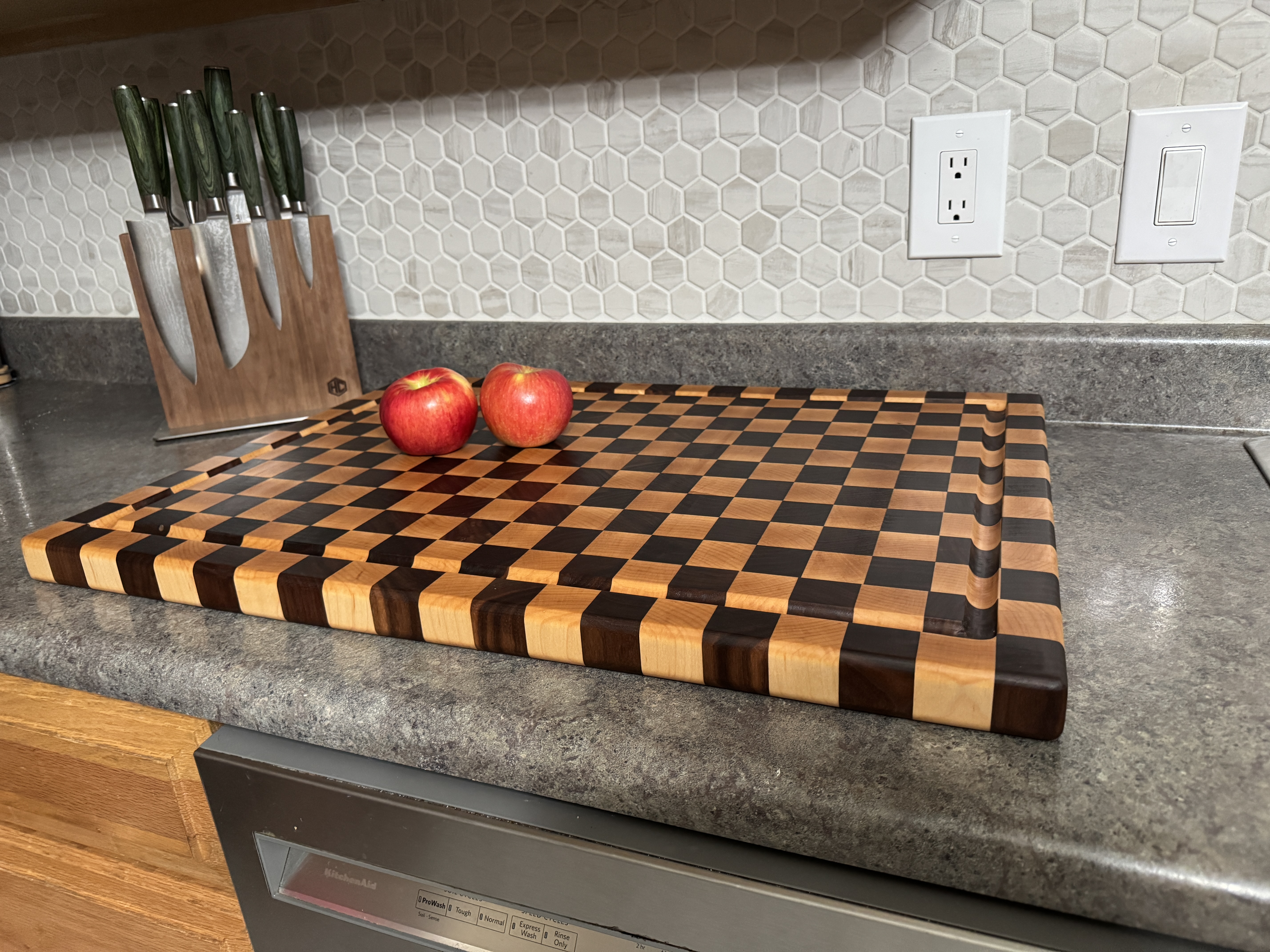 Handcrafted hardwood cutting board